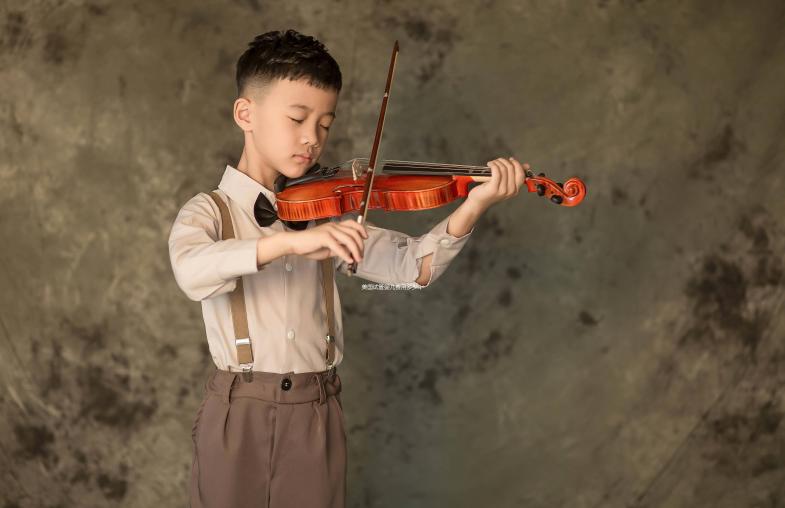 美國試管嬰兒費用多少（美國試管嬰兒費用多少費用）